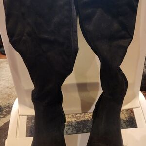 Elegant Black Women's Boots